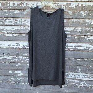 🌟 Picadilly curved hem tank top size small NWT